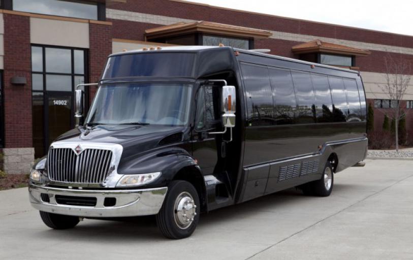 milwaukee party bus rental