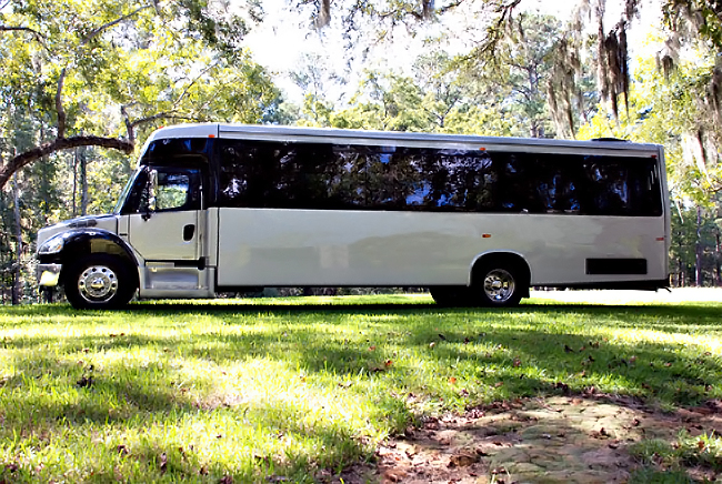 Milwaukee 40 Person Shuttle Bus